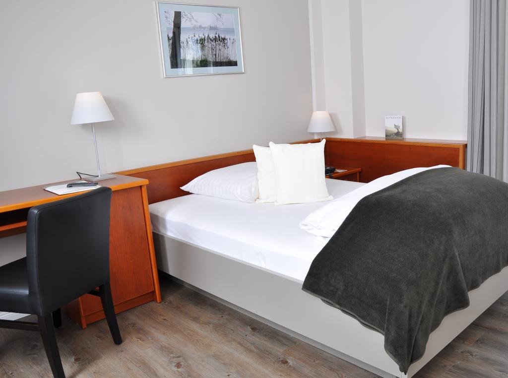 Romantik Hotel Schmiedegasthaus Gehrke Bad Nenndorf Buitenkant foto